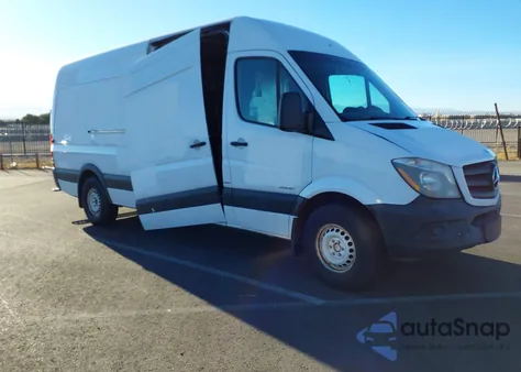 2015 Mercedes-Benz Sprinter 2500 High Roof from USA, damaged, VIN WD3PE8DB1FP123293